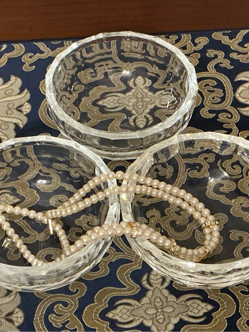 Oleg Cassini Clear Crystal Glass Trinket Dishes with Pearl Accents